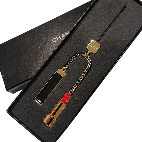 Authentic CHANEL Lipstick/Makeup Charms on Gold-Tone Chain - Picture 4 of 6